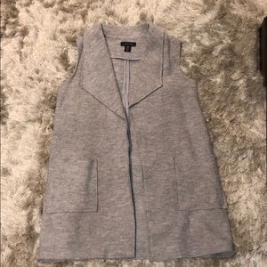 Tahari Pale Gray Sleeveless Cardigan